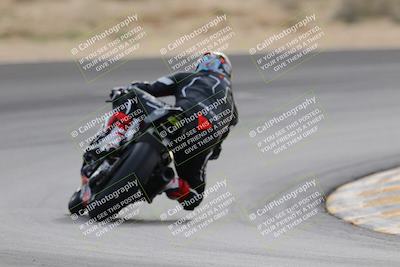 media/Dec-17-2022-SoCal Trackdays (Sat) [[224abd9271]]/Turn 10 Backside (120pm)/